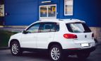 SUV   Volkswagen Tiguan 2012 , 1200000 , 