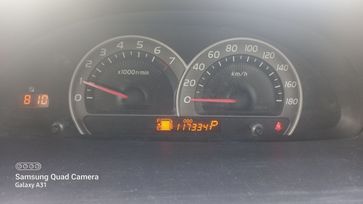    Toyota Sienta 2014 , 940000 , 