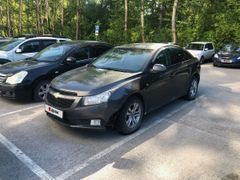 Седан Chevrolet Cruze 2011 года, 590000 рублей, Новосибирск