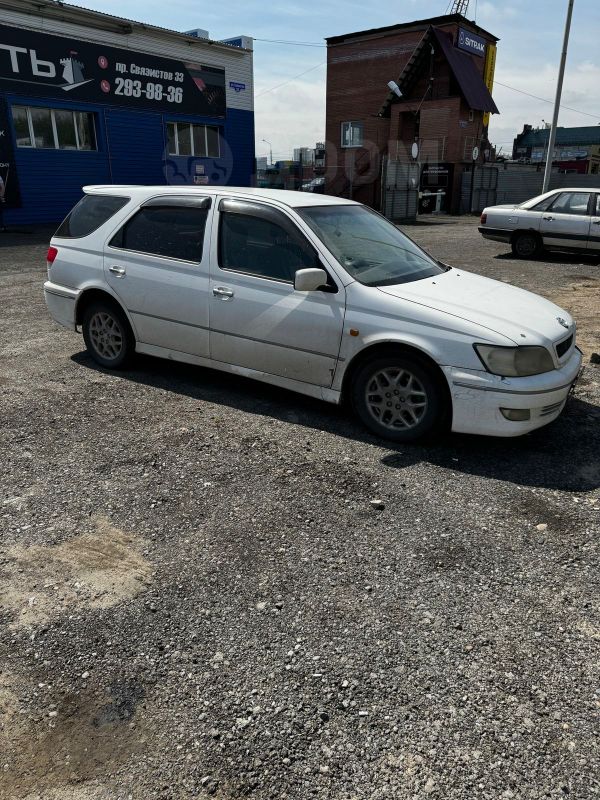 Toyota Vista 2001 год универсал