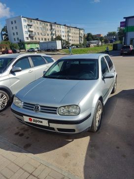  Volkswagen Golf 2003 , 320000 , 