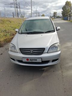 Минивэн или однообъемник Toyota Nadia 2001 года, 595000 рублей, Барнаул