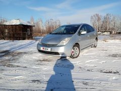 Лифтбек Toyota Prius 2005 года, 689000 рублей, Иркутск