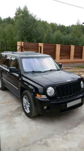 SUV   Jeep Liberty 2010 , 750000 , 