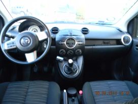  Mazda Mazda2 2010 , 495000 , 