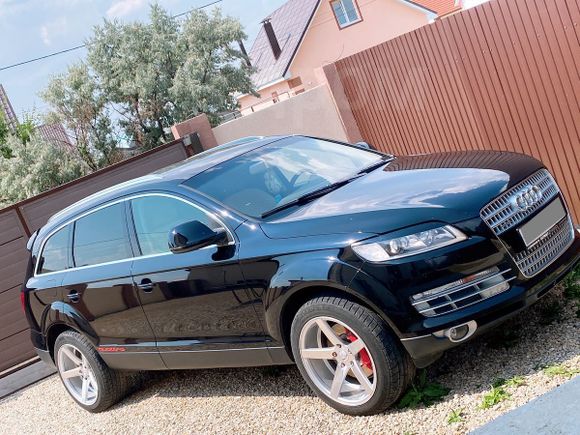 SUV   Audi Q7 2006 , 600000 , 