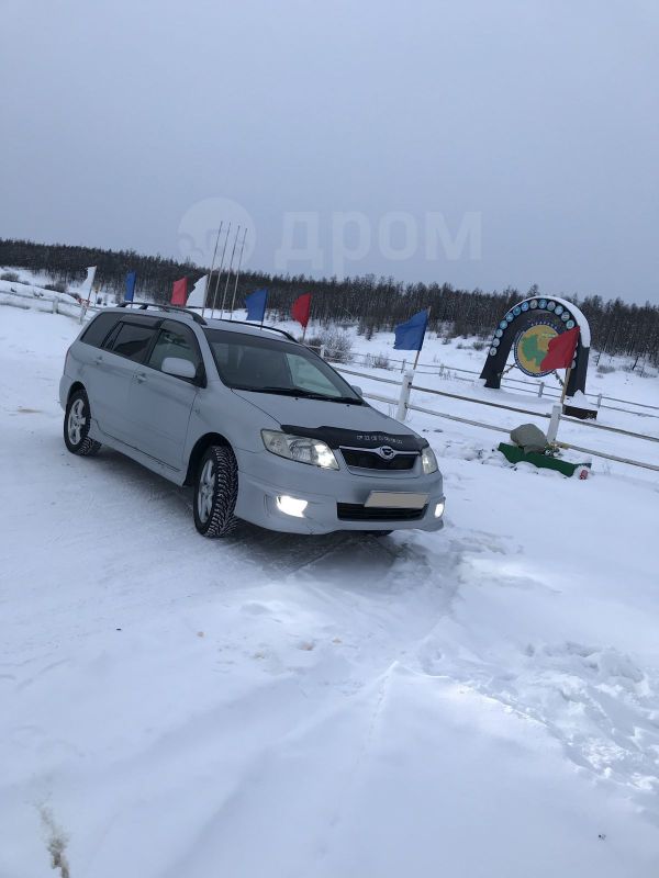  Toyota Corolla Fielder 2005 , 425000 , 