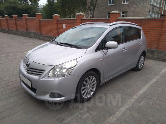    Toyota Verso 2010 , 760000 , 