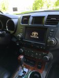 SUV   Toyota Highlander 2011 , 1270000 , 