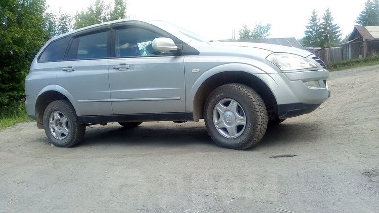 SUV   SsangYong Kyron 2008 , 450000 , 