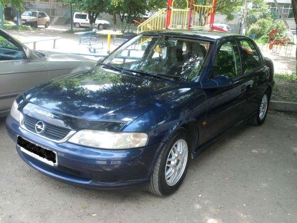  Opel Vectra 1999 , 215000 , 