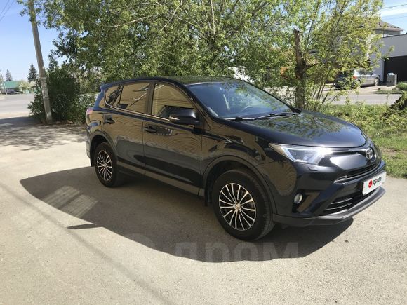 SUV   Toyota RAV4 2015 , 1600000 , 