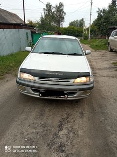 Седан Toyota Carina 1996 года, 320000 рублей, Барнаул