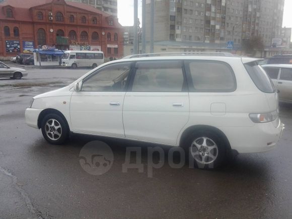    Toyota Gaia 1999 , 278000 , 