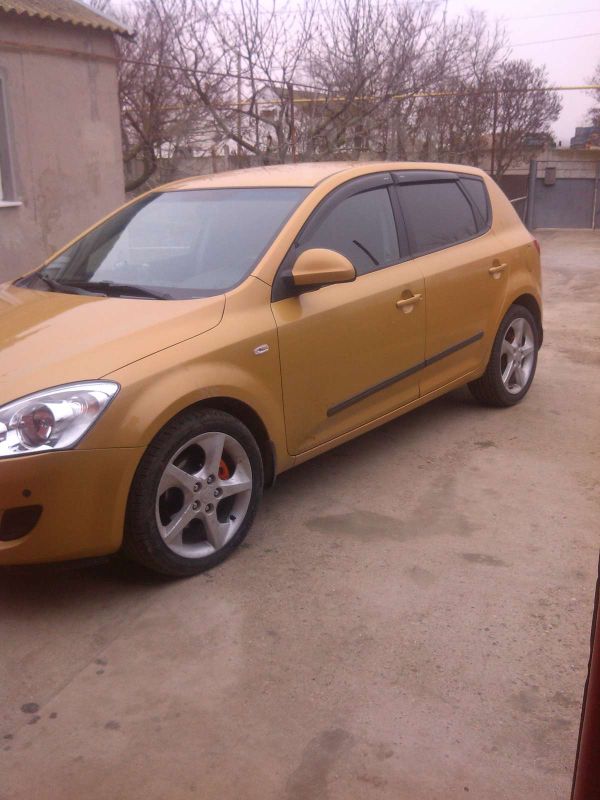  Kia Ceed 2007 , 380000 , 