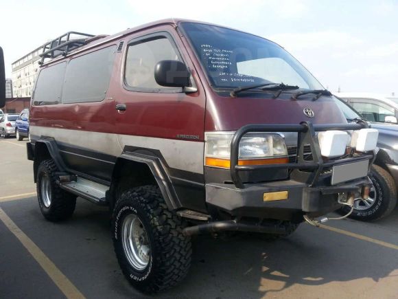    Toyota Hiace 1994 , 685000 , 