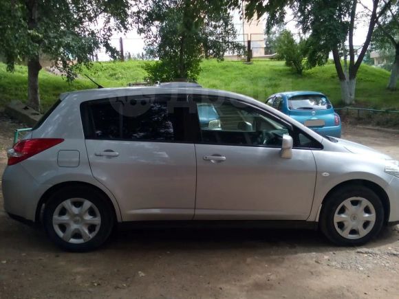  Nissan Tiida 2010 , 390000 , 