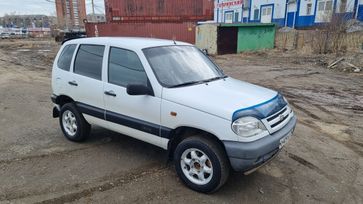 SUV   Chevrolet Niva 2004 , 335000 , 