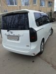    Toyota Voxy 2010 , 863000 , -