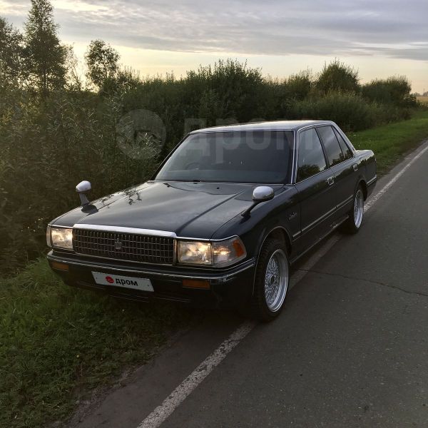  Toyota Crown 1990 , 180000 , 