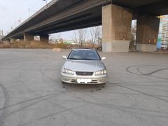 Седан Toyota Camry 2001 года, 570000 рублей, Новосибирск