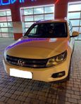 SUV   Volkswagen Tiguan 2012 , 900000 , 