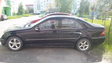  Mercedes-Benz C-Class 2006 , 450000 , 