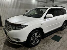 SUV или внедорожник Toyota Highlander 2012 года, 2500000 рублей, Салехард