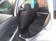  Toyota ist 2002 , 330000 , 