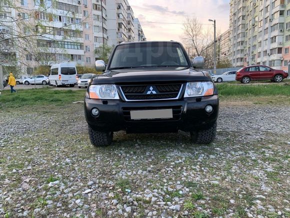  3  Mitsubishi Pajero 2006 , 455000 , 