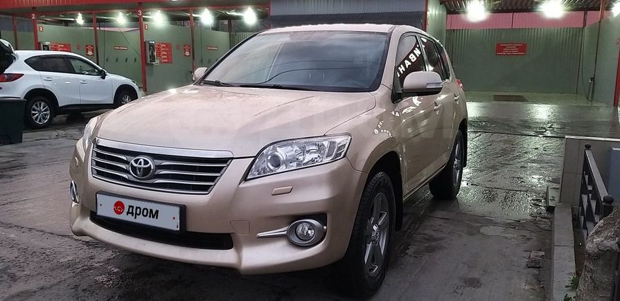 SUV   Toyota RAV4 2012 , 1220000 , 