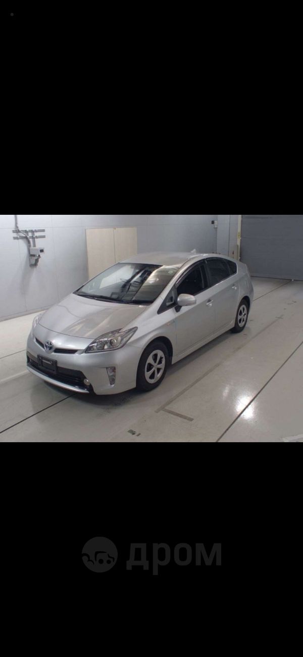  Toyota Prius 2014 , 1135000 , 