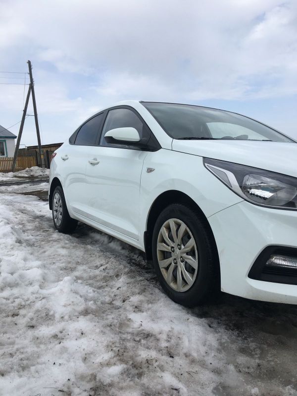  Hyundai Solaris 2017 , 730000 , 