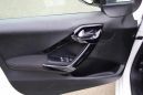  Peugeot 208 2013 , 600000 , 