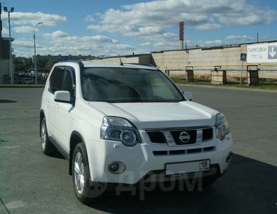 SUV   Nissan X-Trail 2012 , 900000 , 