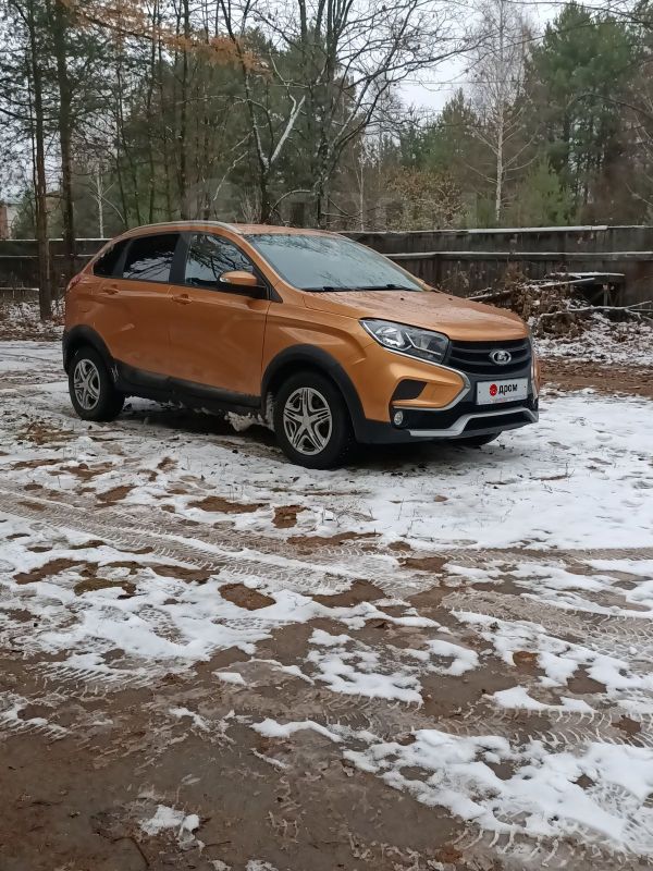 SUV    -  2018 , 985000 , -