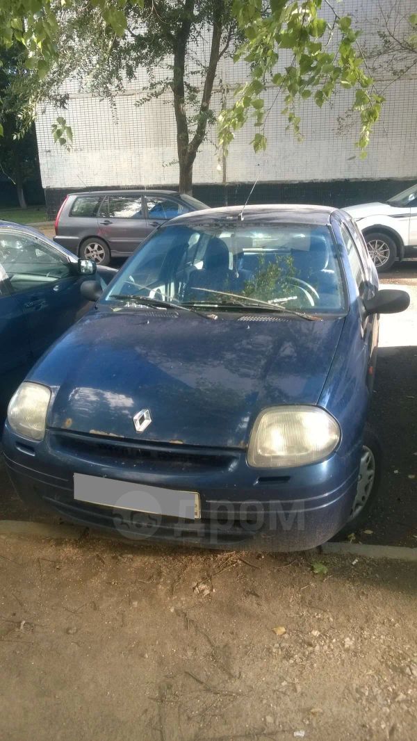  Renault Clio 2001 , 100000 , 