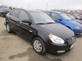 Hyundai Verna 2007 , 335000 , --