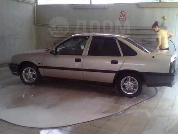 Opel Vectra 1990 , 85000 , 