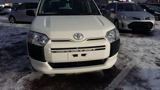 Универсал Toyota Succeed 2018 года, 1270000 рублей, Новосибирск