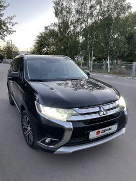 SUV   Mitsubishi Outlander 2016 , 2000000 , 