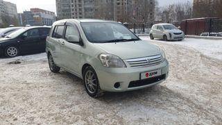 Универсал Toyota Raum 2006 года, 690000 рублей, Новосибирск