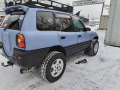 Внедорожник 3 двери Toyota RAV4 1994 года, 650000 рублей, Абакан