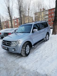 SUV или внедорожник Mitsubishi Pajero 2011 года, 1900000 рублей, Югорск