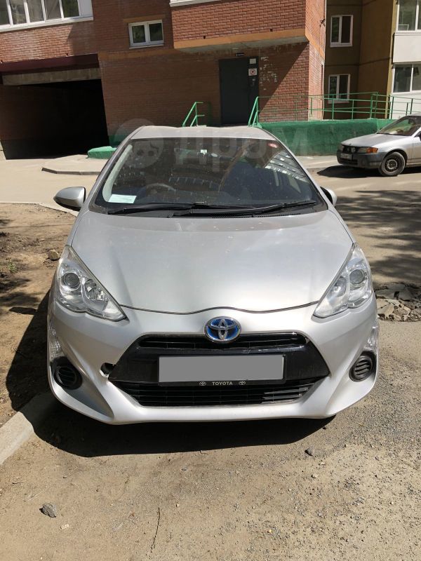  Toyota Aqua 2015 , 570000 , 