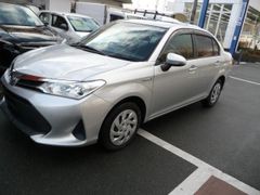 Седан Toyota Corolla Axio 2018 года, 980000 рублей, Красноярск