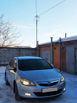  Opel Astra 2012 , 409000 , 