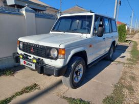 SUV   Mitsubishi Pajero 1987 , 200000 , 