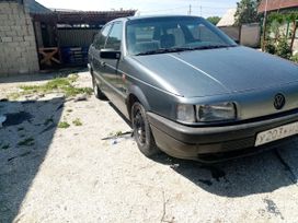  Volkswagen Passat 1990 , 88000 , -