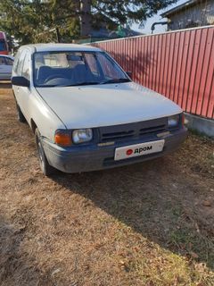Универсал Nissan AD 1992 года, 100000 рублей, Уссурийск